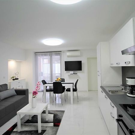 Arbel Apartments Poreč Extérieur photo