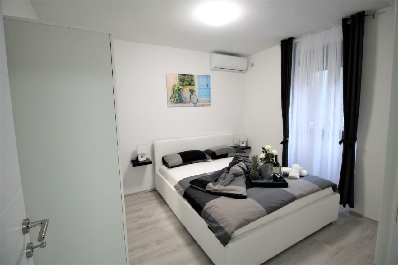 Arbel Apartments Poreč Extérieur photo