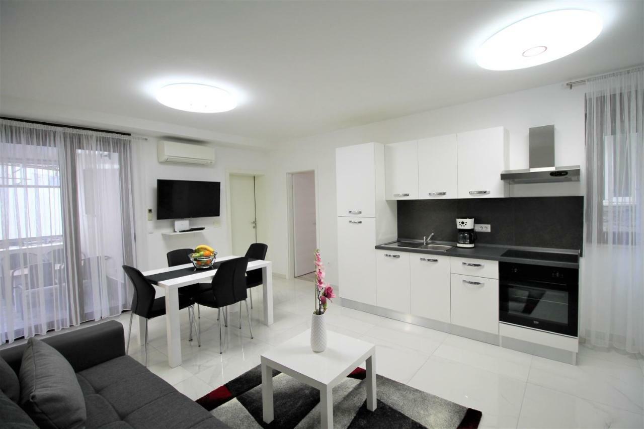 Arbel Apartments Poreč Extérieur photo